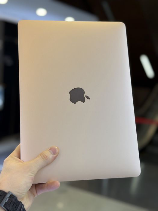 Macbook Air M1 8/256