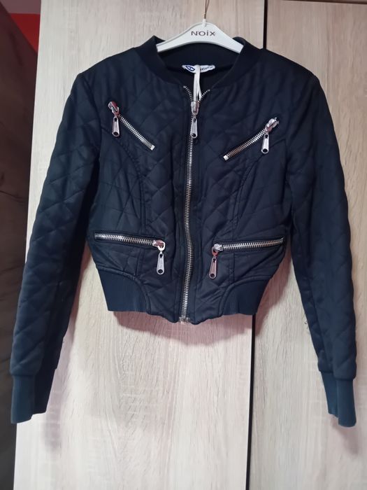 Vând bluza stil rochie scurta, geaca și vesta - marca Mexton