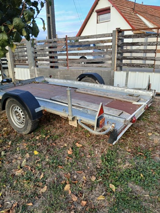 Vând remorcă în stare f. bună