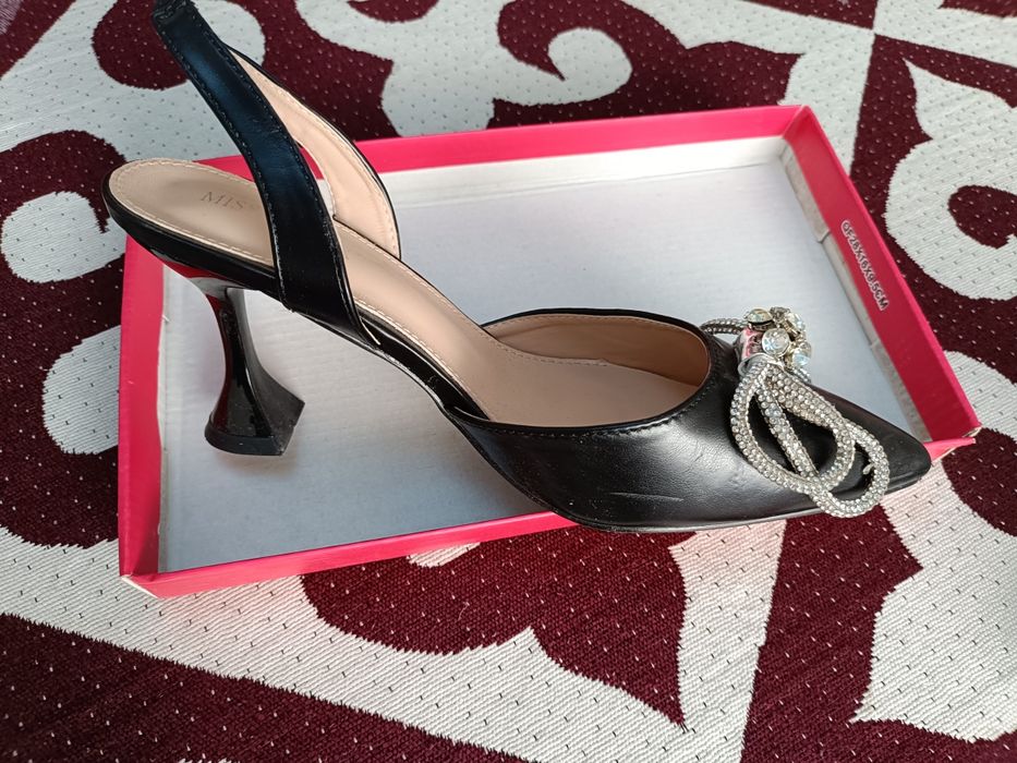 Туфли сатылады 38 размер