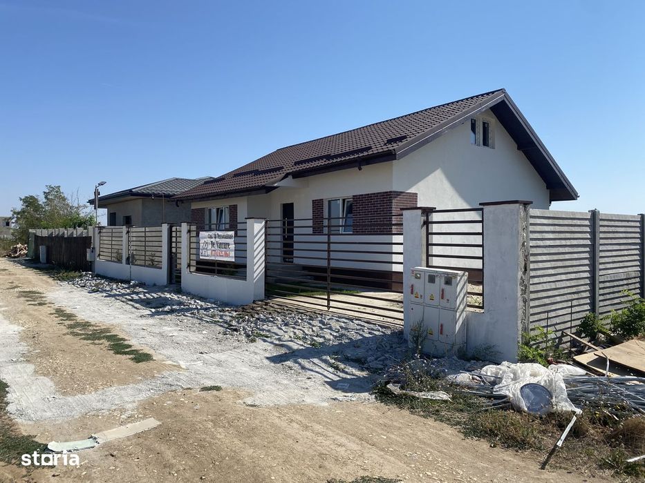 Vand casa cu personalitate