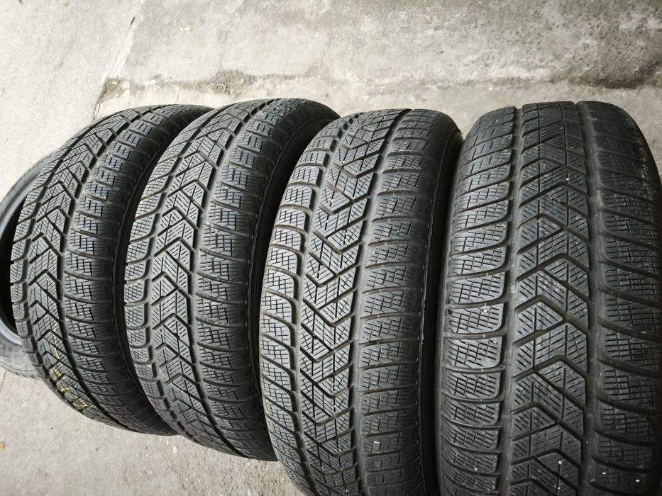 235/65/17" 4бр Pirelli scorpion winter, dot3023,6-7mm