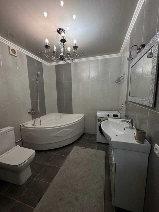 Сдам евро квартиру на Цум Ойбек