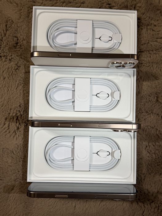 Iphone 16 Pro Max Gold 256 GB