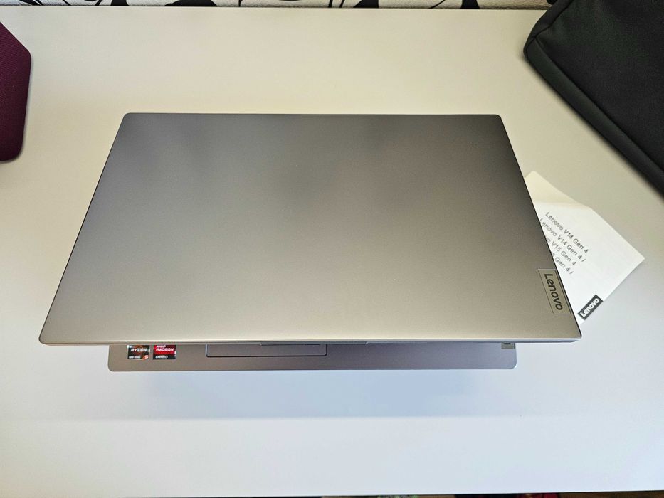 ПРОДАМ Lenovo V15 G4 Мощный Ноутбук Ryzen™5-7520U/8GB/256SSD/15.6"iPS.