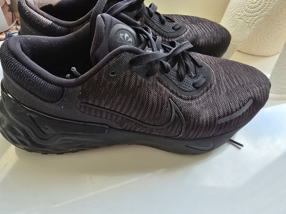 Nike-42номер мъжки маратонки