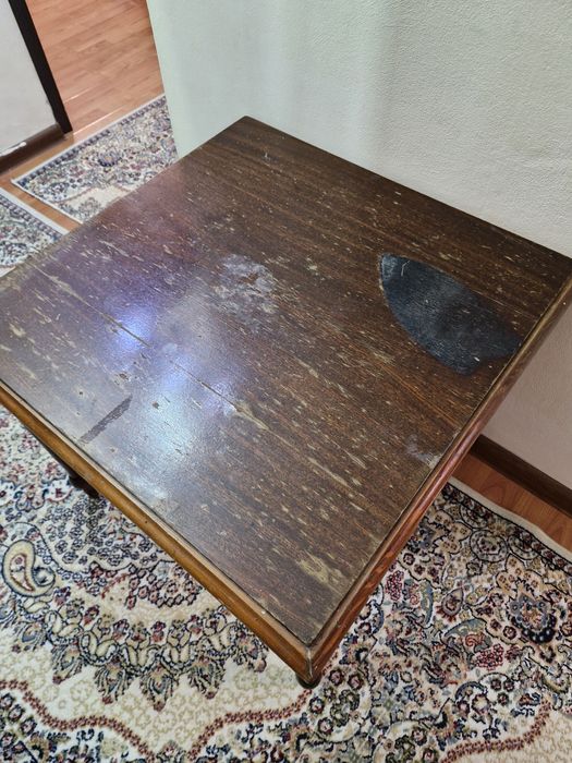 Столик производства мебельной фабрики Мерей