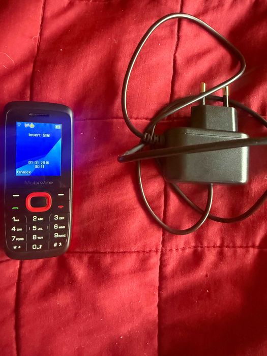 Telefon Mobil Mobiwire Ayasha pentru varstinci sau piese