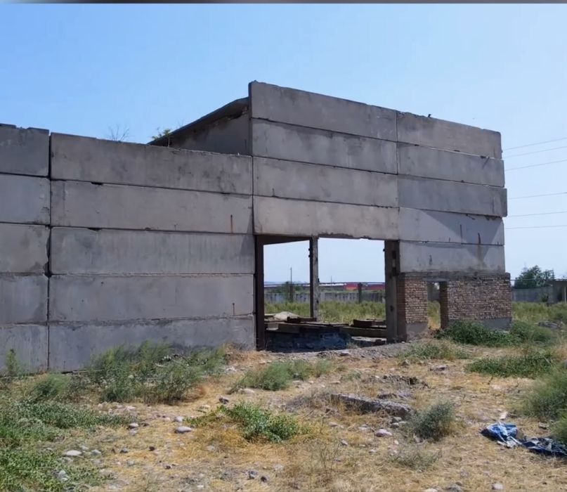 Продается база с землей 8,5 Га, г.Чирчик
