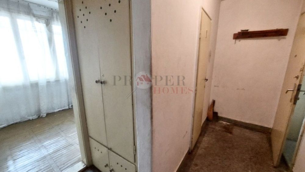 Продава се Двустаен апартамент в Велико Търново, Център - 50 кв.м за 628 €/кв.м - Снимка #2