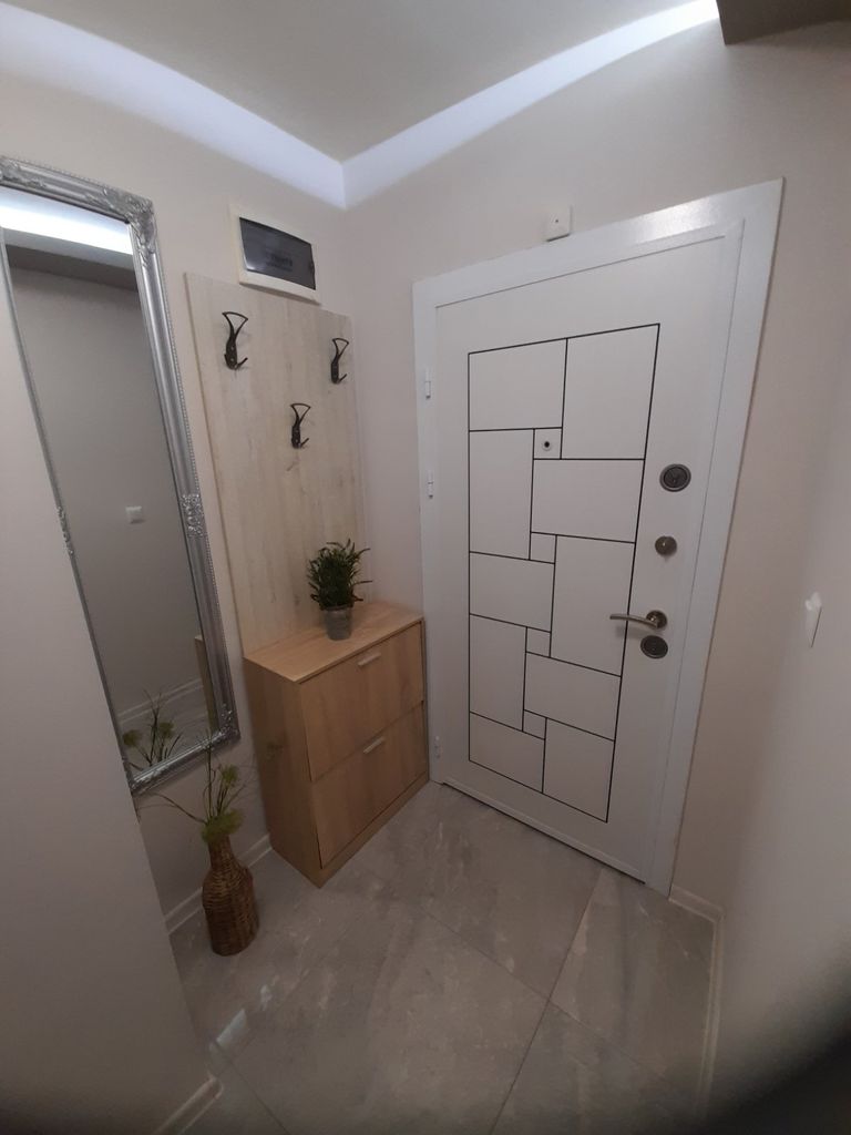 Продава се Едностаен апартамент в Габрово, Младост - 29 кв.м за 1276 €/кв.м - Снимка #8