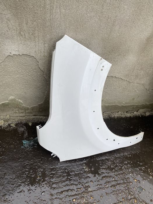 Aripa dreapta fata Citroen C3 generatia3 an dupa 2016