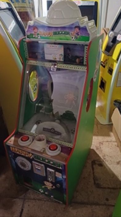 Vand joc arcade happy soccer