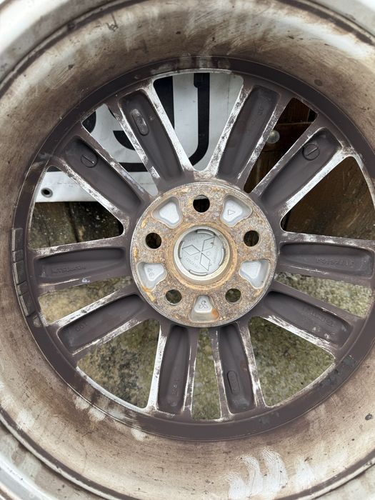 17 5х114.3 джанти с летни гуми