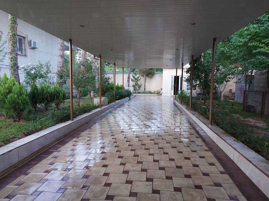 Бадамзар 11 соток с домом на 721 м²