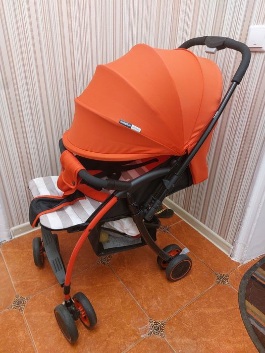 Коляска для прогулки