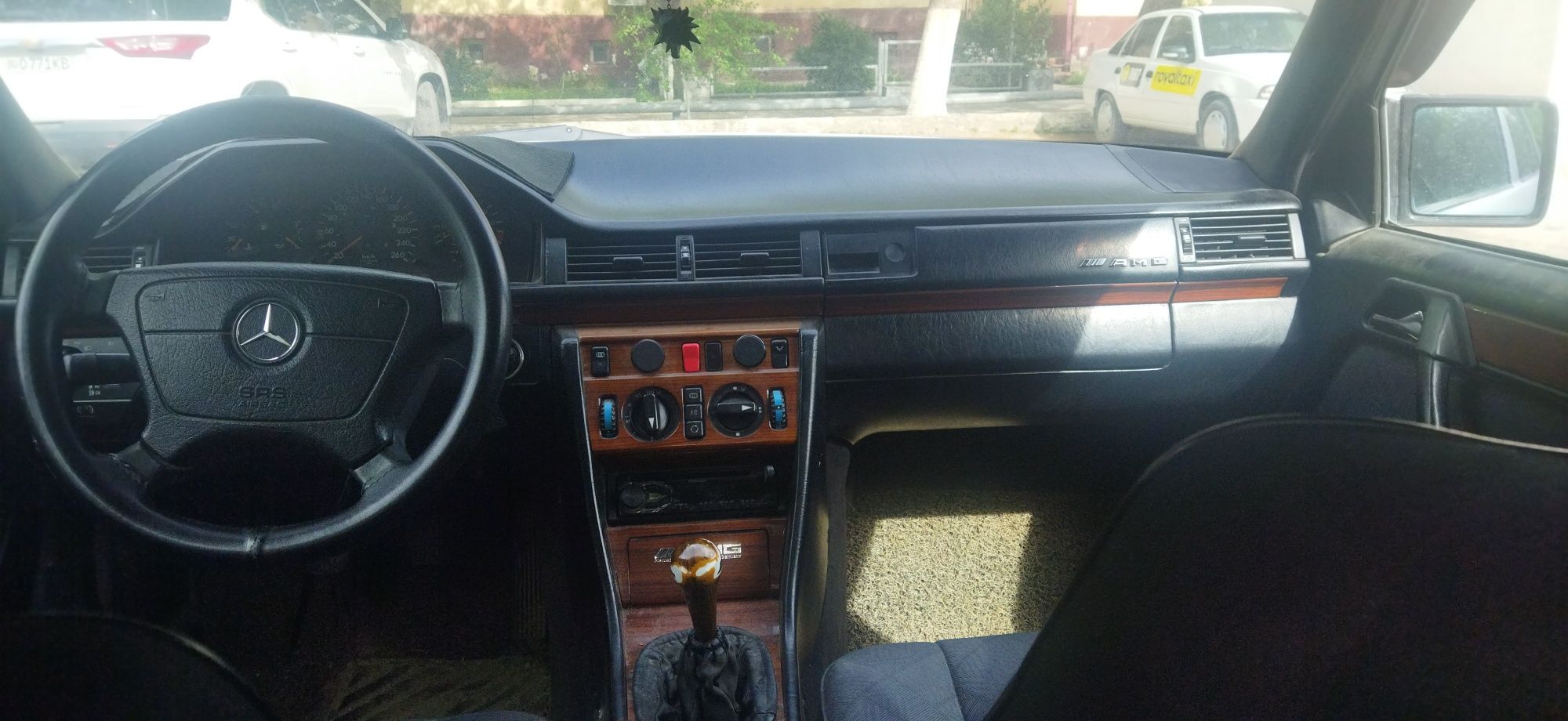 Мерседес w124 e320