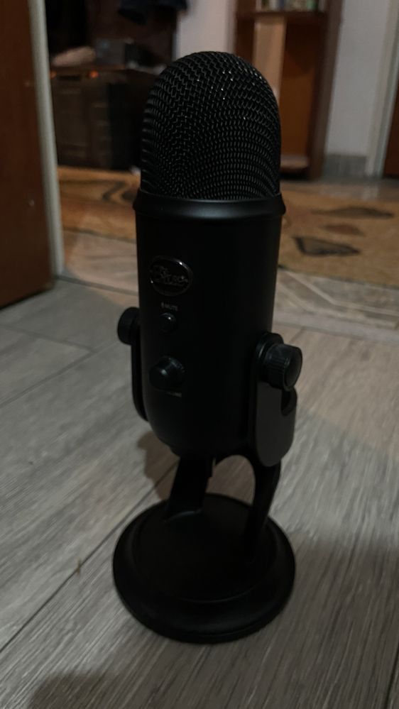 Microfon Blue yeti