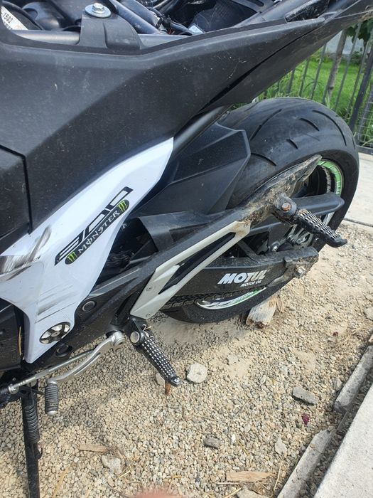 Scarite stanga kawasaki z800 2012-2016