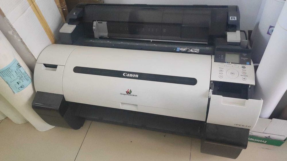 Плоттер Canon imagePROGRAF IPF-670 отдам даром