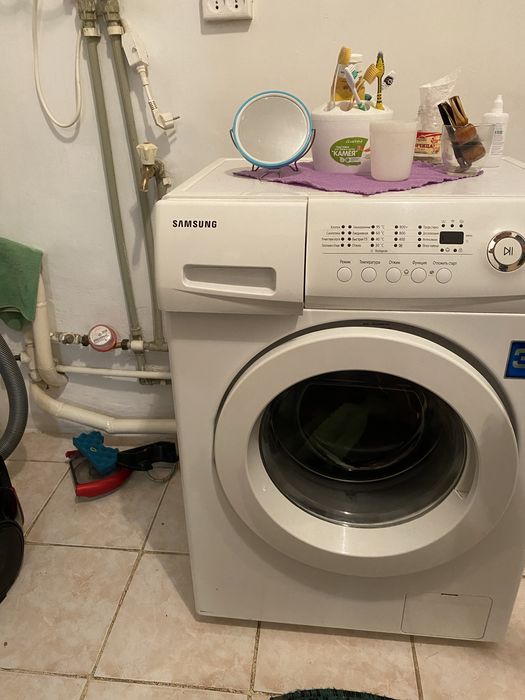 Продам стиральную машину
