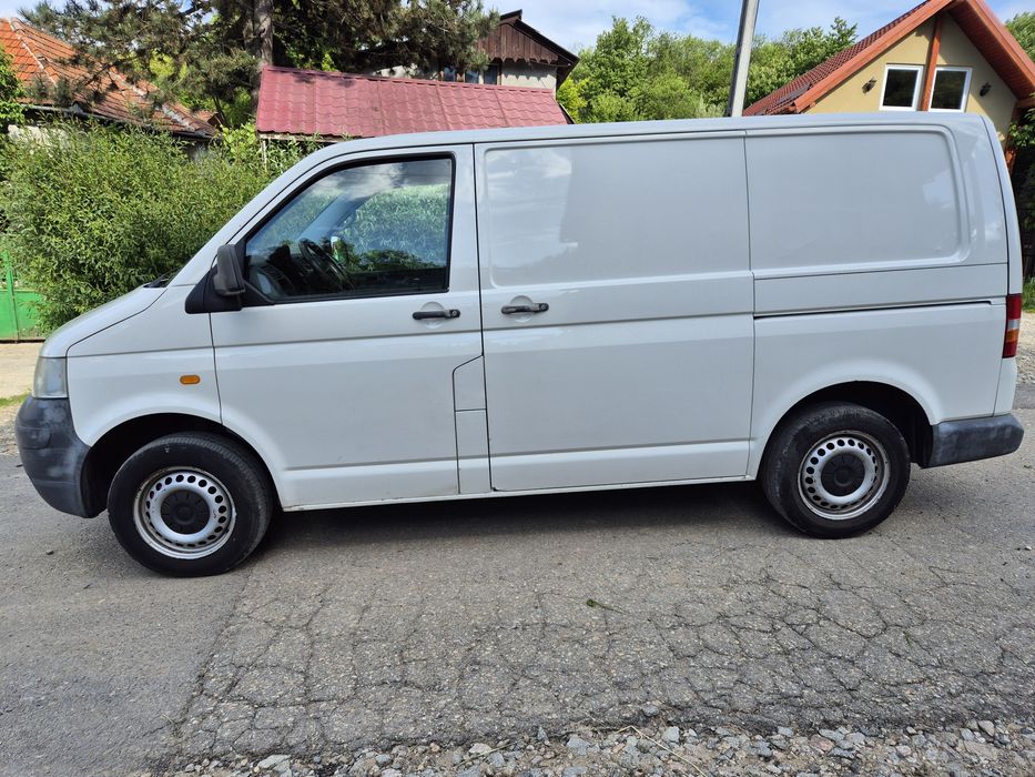 Vând Volkswagen Transporter 1.9TDI