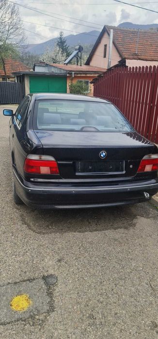 Vand 2 autoturisme BMW520