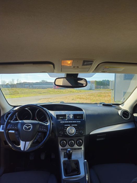 Vând Mazda 3 2.0 MZR DISI 152 CP
