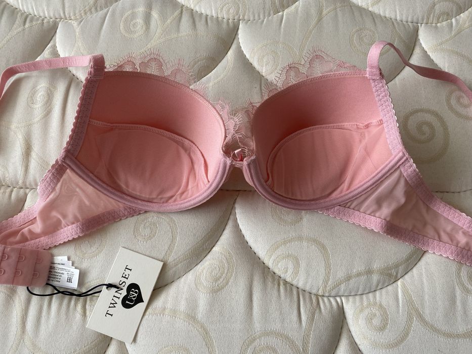 НАМАЛЕНИ! Нови Wonderbra, TWINSET U&B, Calvin Klein. Различни цени