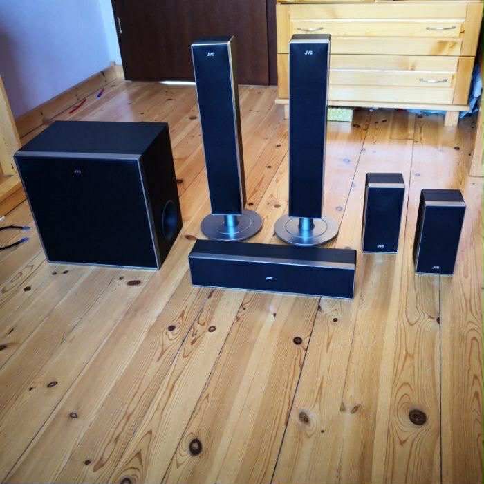 5.1 JVC със домашно кино Sony DAV-S880