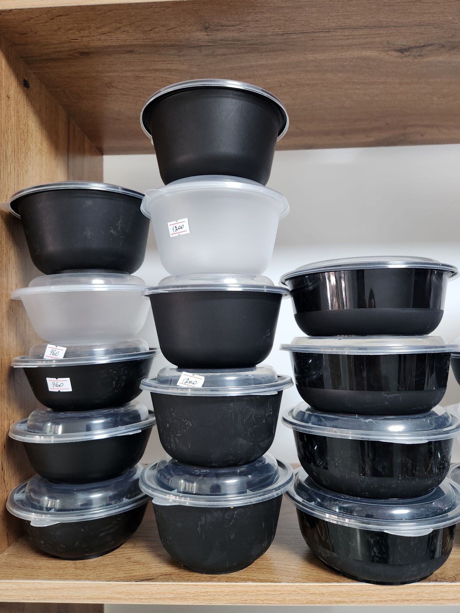 Bir martalik plastmassa idishlar – Lunchbox, ovqat qutilari, arzon nar
