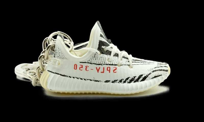 yeezy trimit colet cu verificare