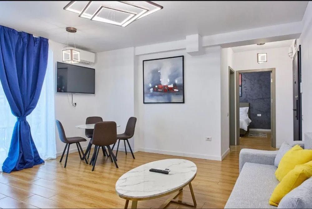 URGENT!!! Vând apartament 2 camere etajul 8 cu lift