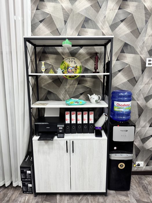 Продается офисная мебель и техника