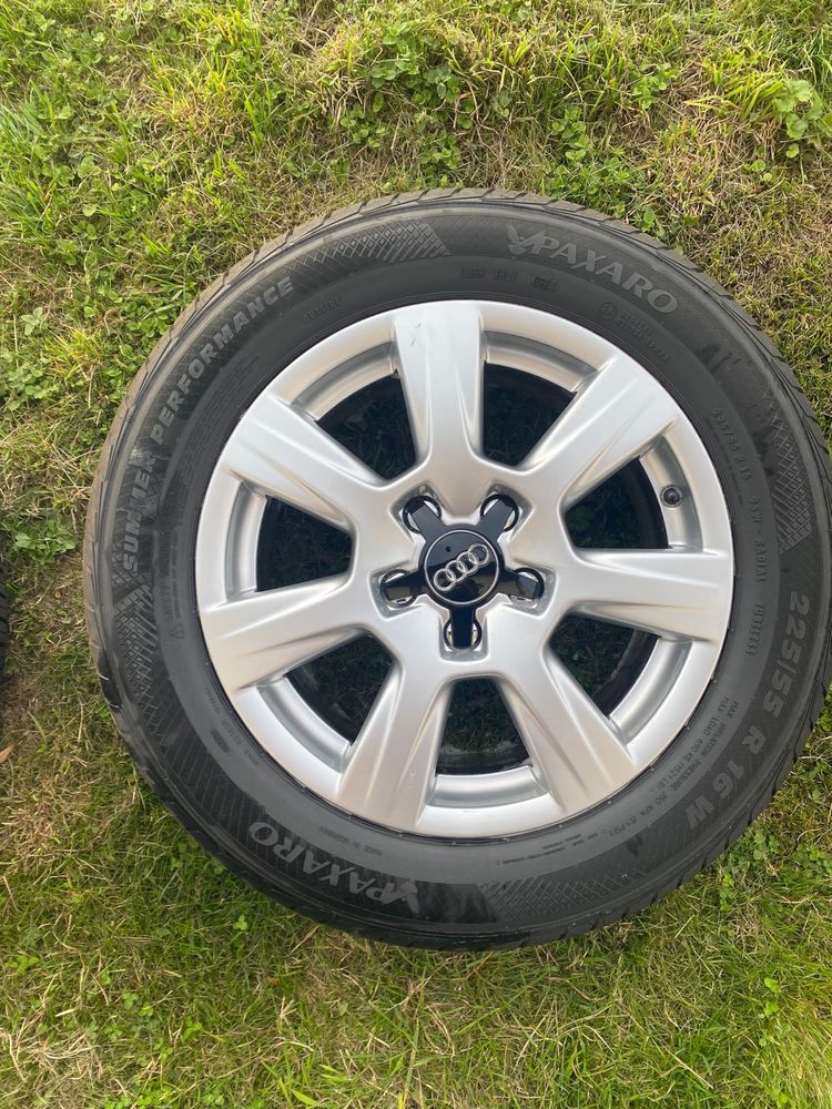 De vanzare anvelope de vara+jante 225/55R16