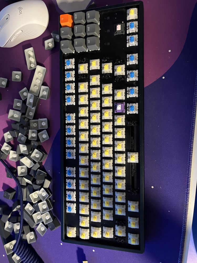 Tastatura Keychron K8 custom