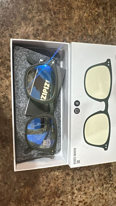 ochelari izipizi +0 . 1,5 .+2,5. +1,5.