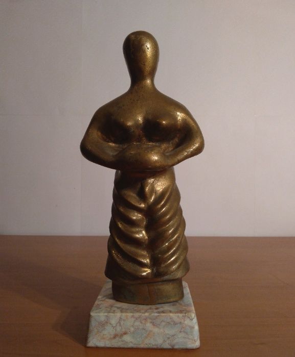 Sculptura din bronz, Constantin Sinescu, „Ospitalitate”