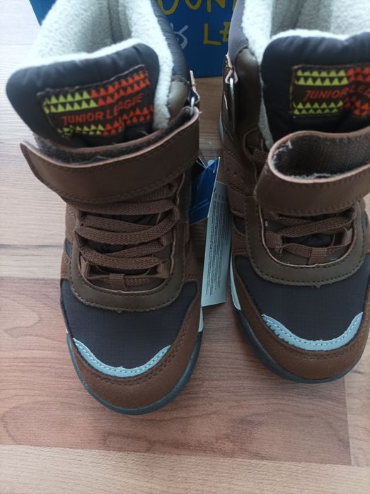 2чифта нови водоустойчиви ботушки N28