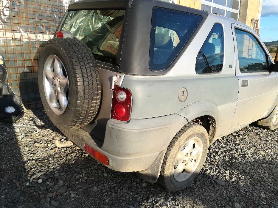 Dezmembrez/Piese Land Rover Freelander 2.0 TD4 si 1.8 Benzina, 4x4