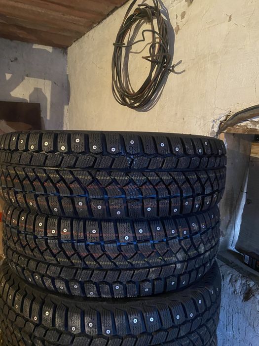 новые шины зимные R15