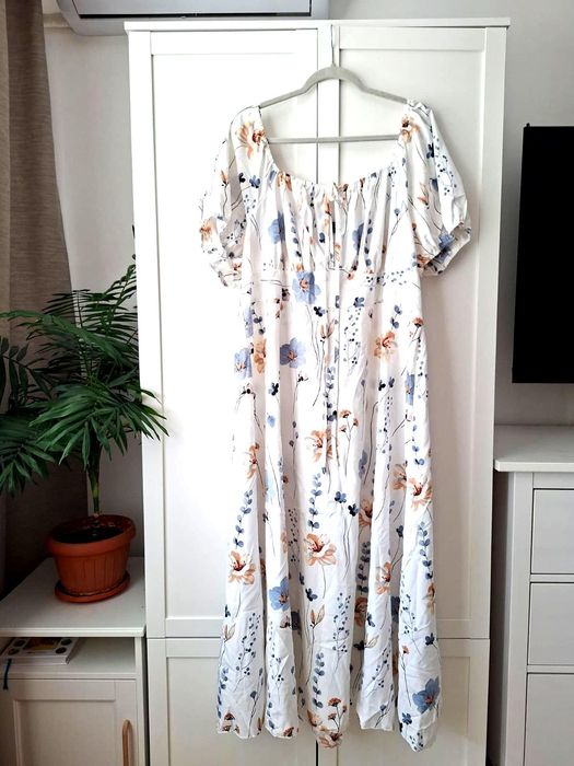 Rochie plus size marime mare