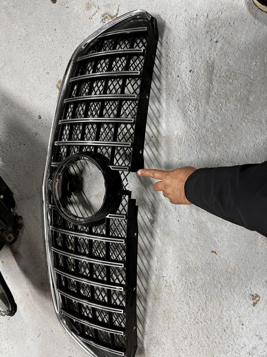 Far stânga full led.grilă radiator mercedes w447.vito.v class.