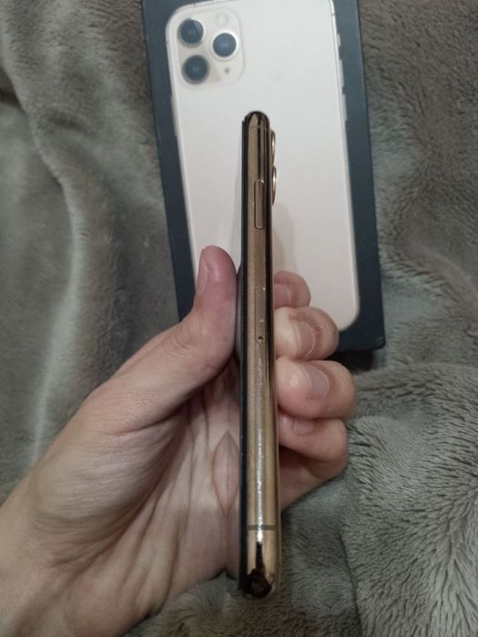 Iphone 11 pro LL/A gold