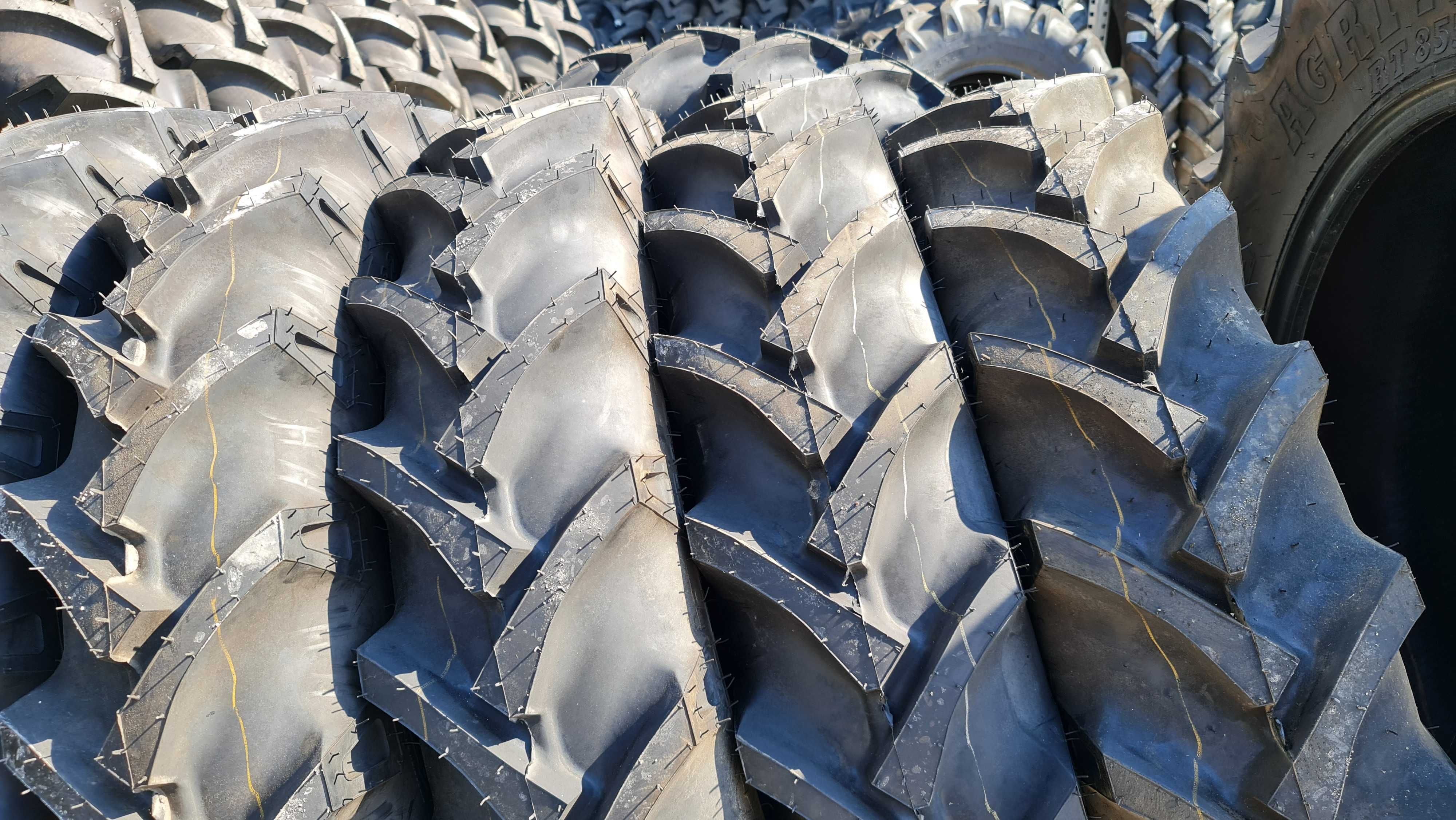 Cauciucuri noi marca BKT 9.5-32 cu 6PLY anvelope pentru TRACTOR
