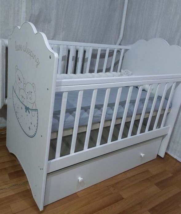 Детская кровать подарок новый матрас