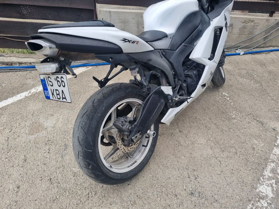 Kawasaki Ninja zx6r