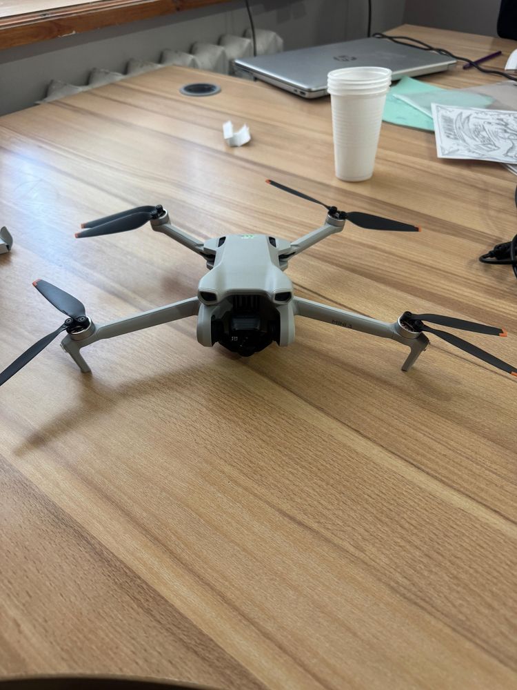 Dron Dji mini 3 Dji RC