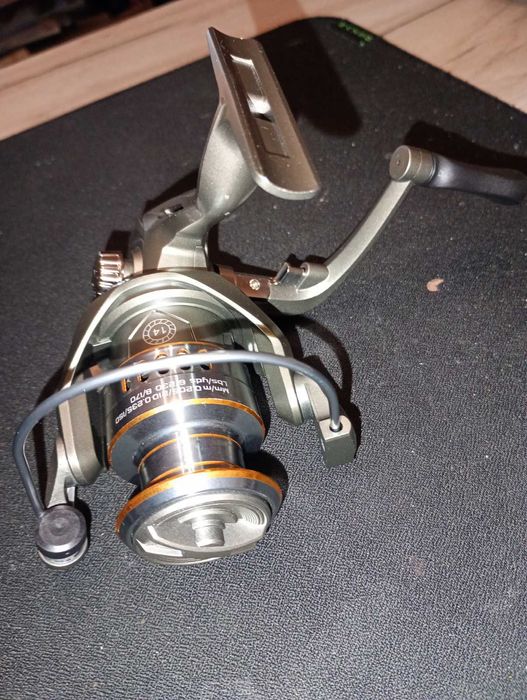 Продавам Риболовна макара