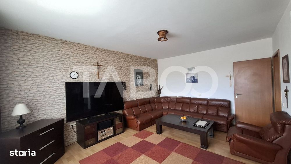 Apartament 2 camere de vanzare decomandat 62 mp zona Siretului Sibiu